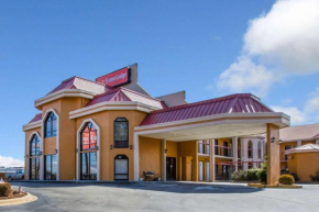 Гостиница Econo Lodge Hendersonville  Хендерсонвилл